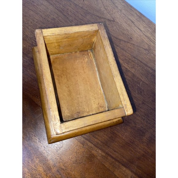 Vintage Hand Carved Brown Wooden Trinket Box Lid Wood - Picture 6 of 8